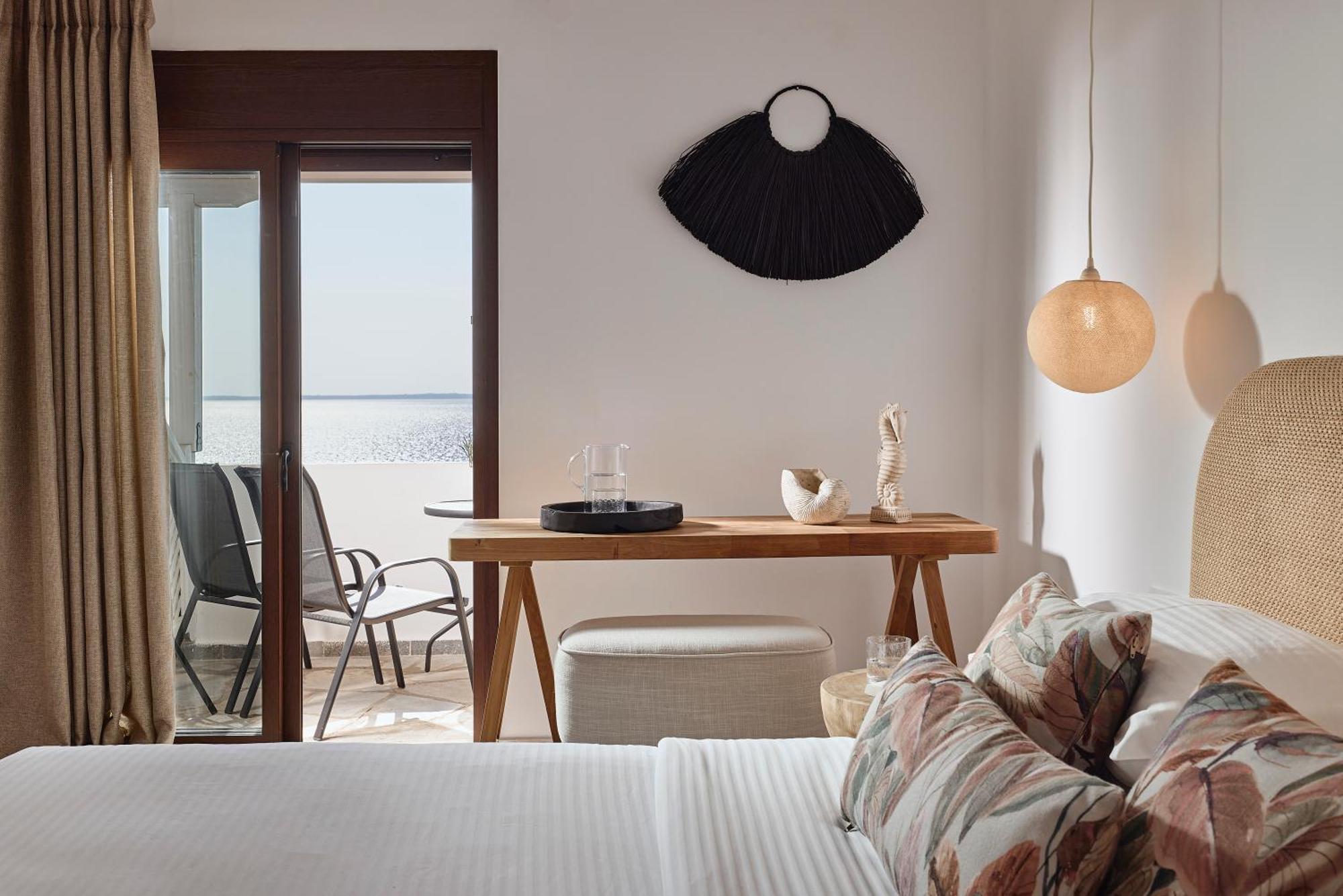 Glavas Inn Hotel Yerakini Eksteriør billede